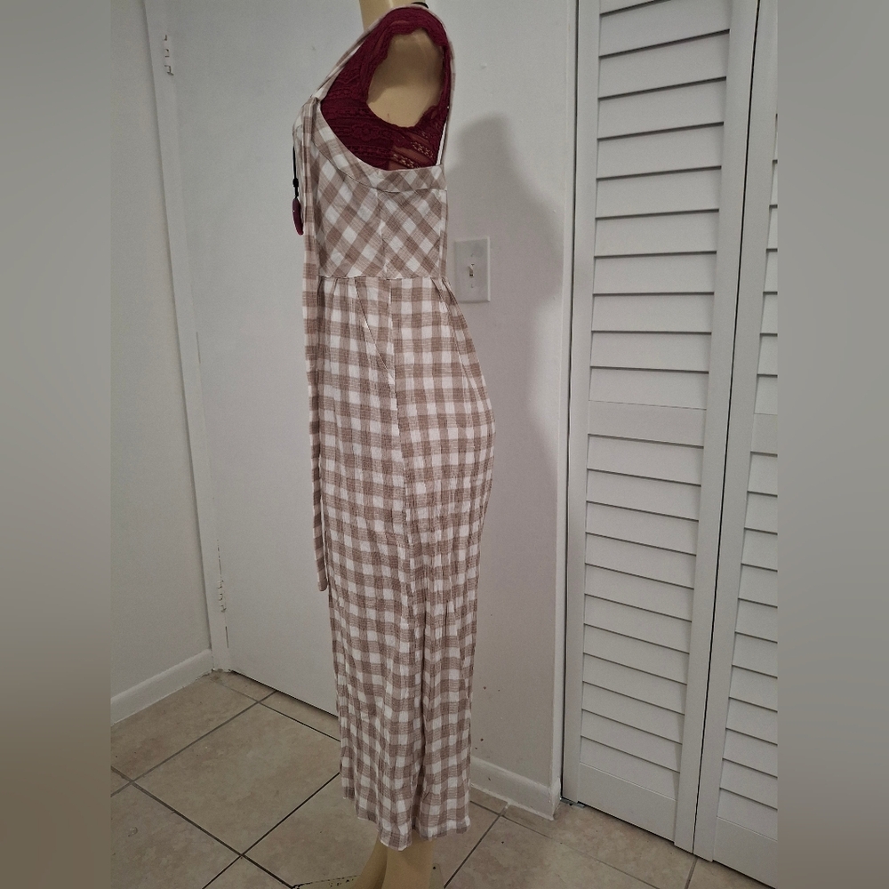 💋Free People Gingham Jumpsuit in Cream and White💋 - Picture 7 of 10
